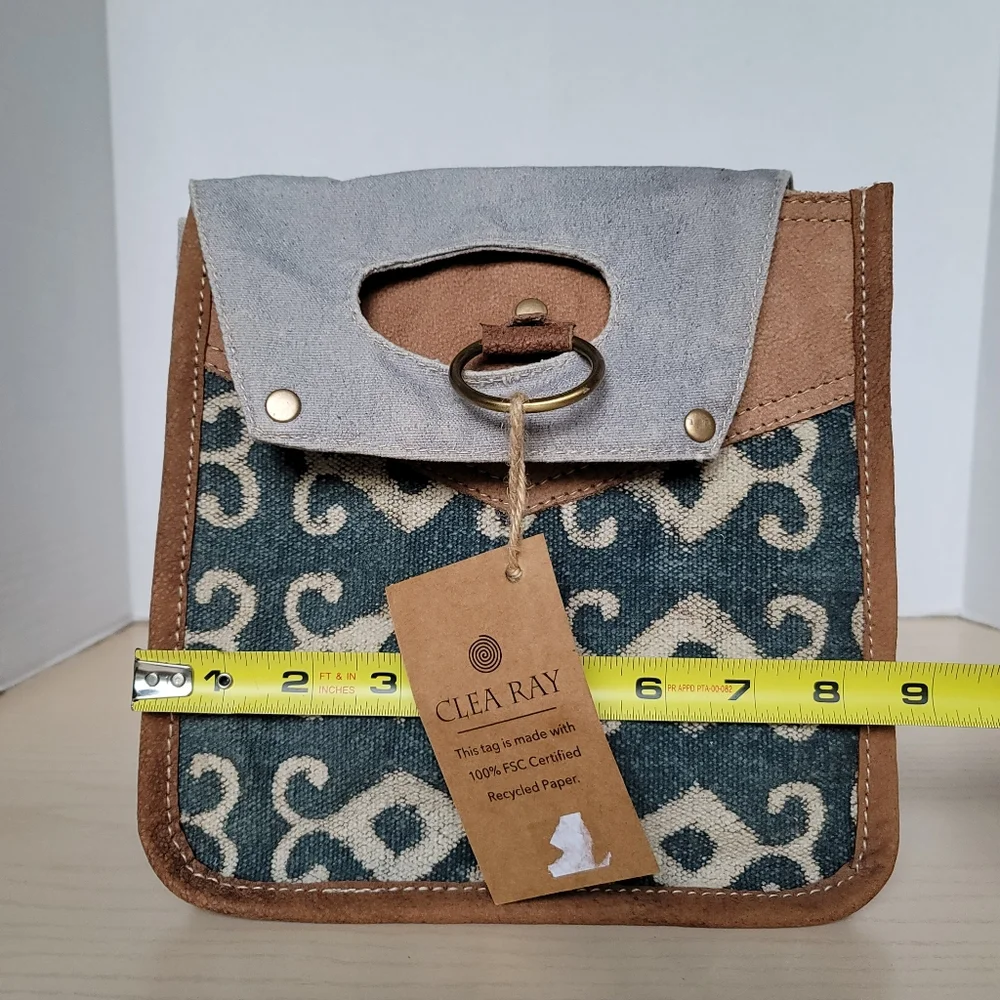 Clea Ray Canvas Beer/Bottle Tote Carrier Made with Recycled Leather and Canvas